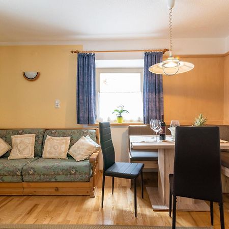 Villa Garni Flori Längenfeld Zimmer foto